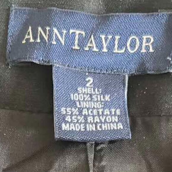 Ann Taylor straight trousers made of 100% silk lined with side zipper Size 2 - Picture 2 of 11